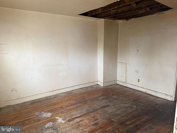 3rd image of 4 Ballman Ct