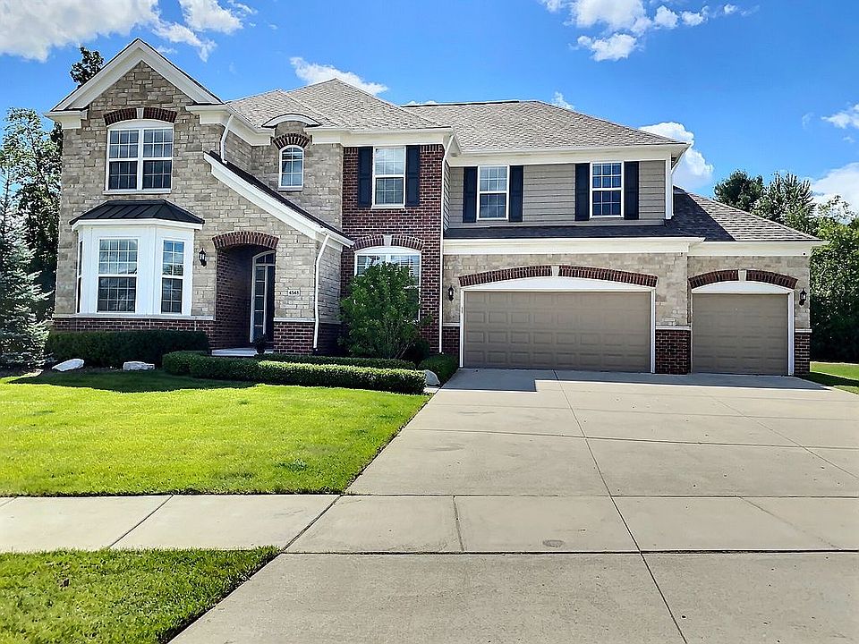 4548 Tanglewood Lane