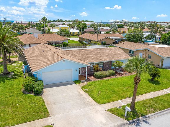 3rd image of 705 Hibiscus Dr