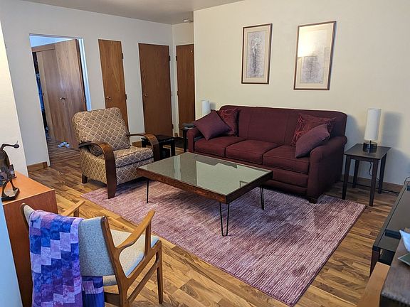 4th image of 125 Annapolis St #8