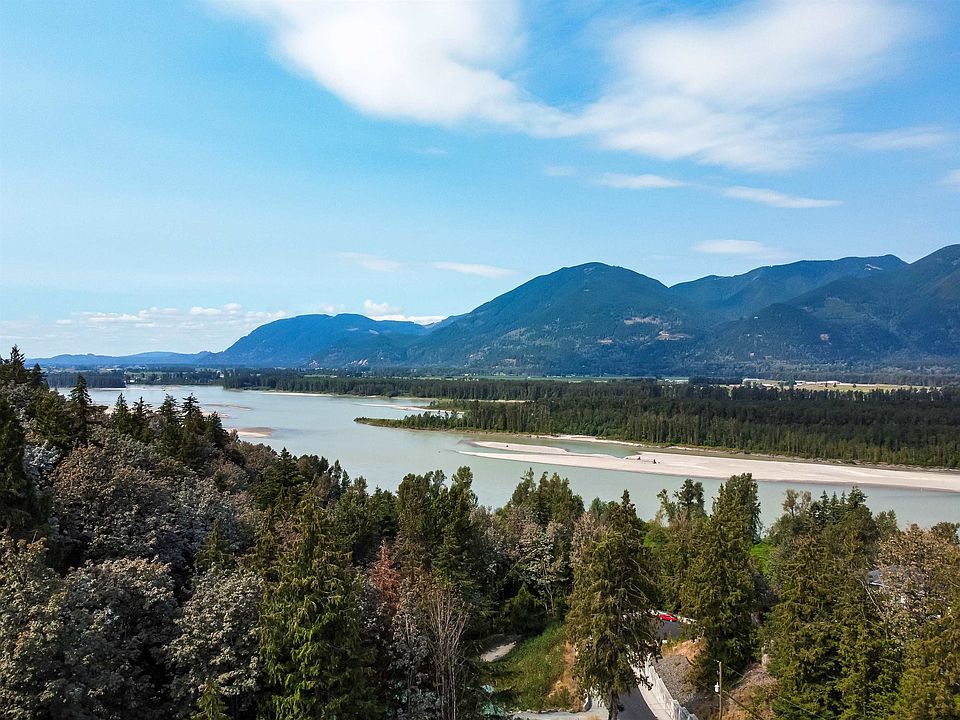 43610 Chilliwack Mountain Rd Chilliwack, BC, V2R4A1 Apartments for