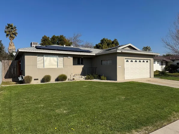 631 W Norwich Ave, Clovis, CA 93612