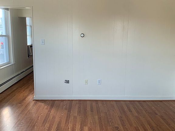 5th image of 1 E Water St #10