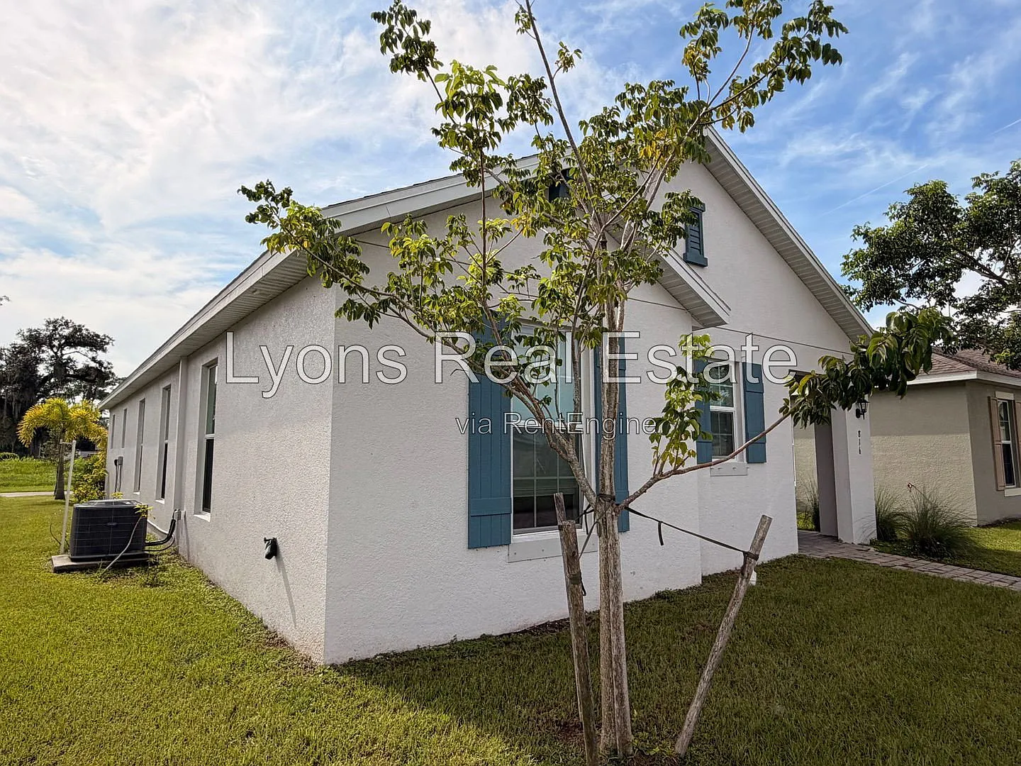 3 bed, 2.0 bath, 1736 sqft, $1,750 — Photo 3