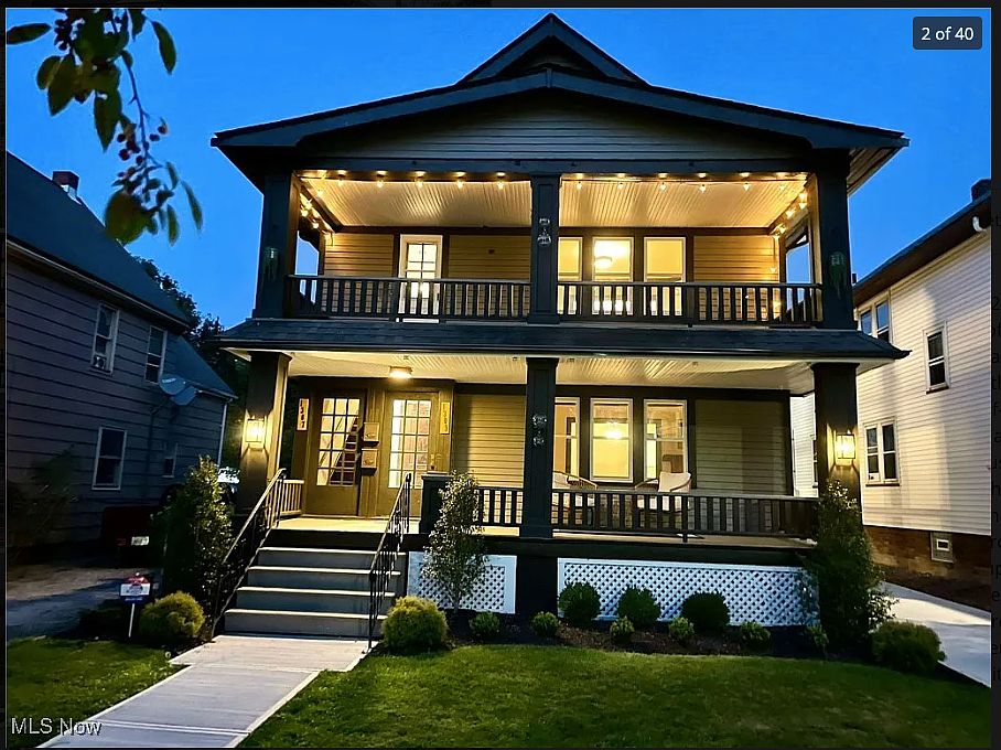 1st image of 1307 W 116th St #1309