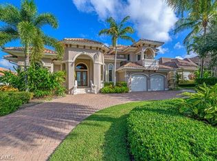 447 Egret Ave, Naples, FL 34108