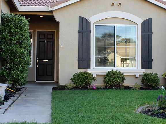 3rd image of 766 Caber Dr