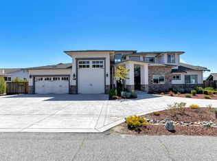 17055 Oak Leaf Dr, Morgan Hill, CA 95037