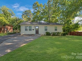 1117 Interurban Ave, Charlotte, NC 28208
