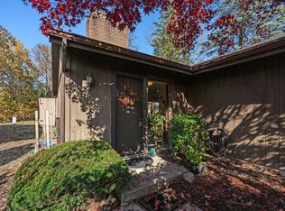 9517 Ledge Wood Ct, Fort Wayne, IN 46804
