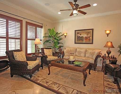 4th image of 33 Marina Gardens Dr