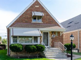 8141 S Troy St, Chicago, IL 60652