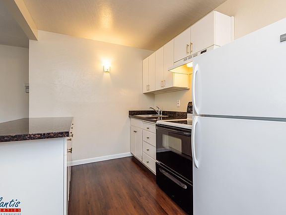 2nd image of 4005 Will Rogers Dr APT 5