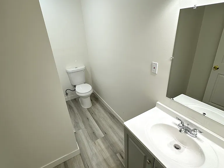3677 Pedley Ave — Photo 4