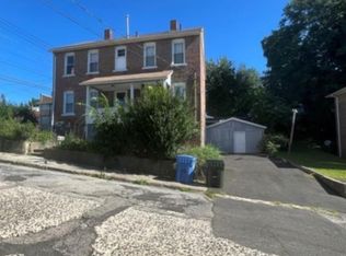 236 W Thames St #1, Norwich, CT 06360