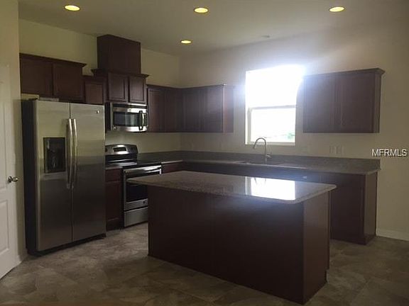 4th image of 2545 Eagle Bay Blvd