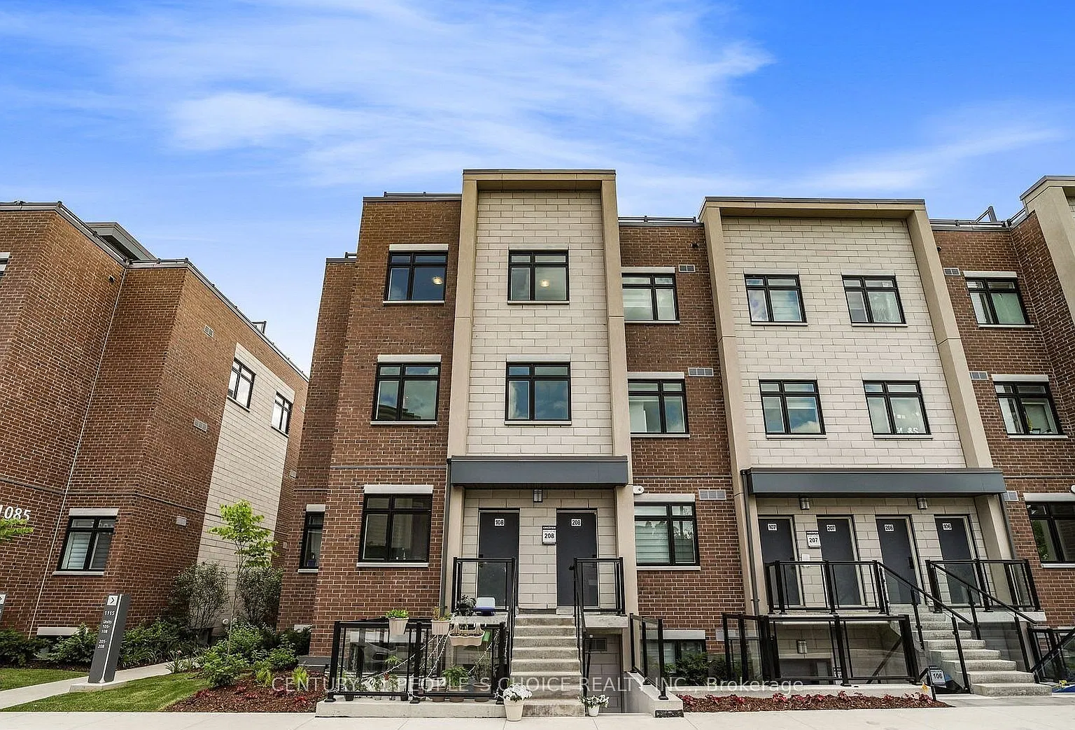 3 bed, $3,300 — Photo 1