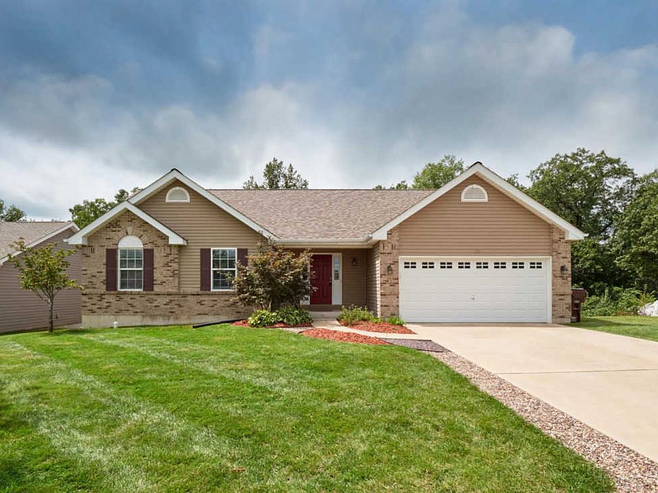 1st image of 191 Cuivre Valley Dr