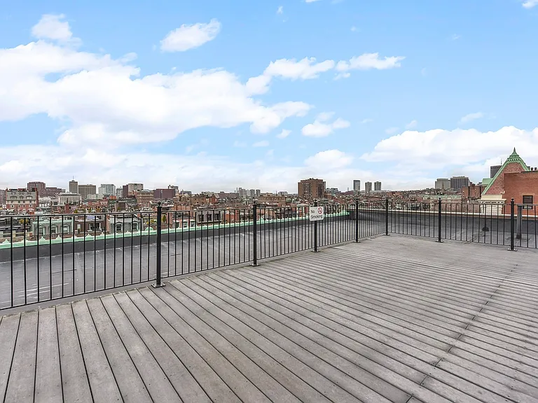 180 Commonwealth Ave #B — Photo 8