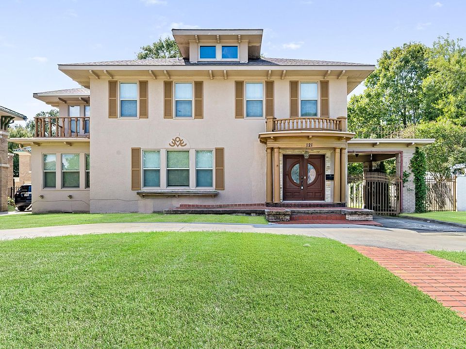 1st image of 121 Dryden Pl