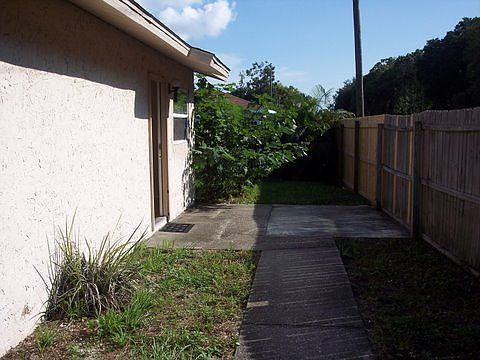 1st image of 1119 14th Ave NW
