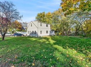 45 Forest St, Middleboro, MA 02346