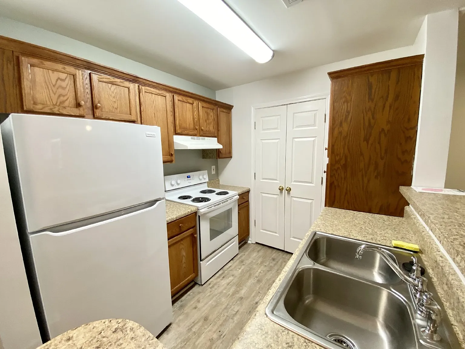 1 bed, 1.0 bath, 604 sqft, $1,395 — Photo 3
