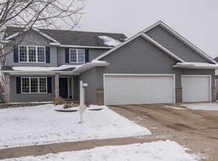 6036 Granite Dr NW, Rochester, MN 55901