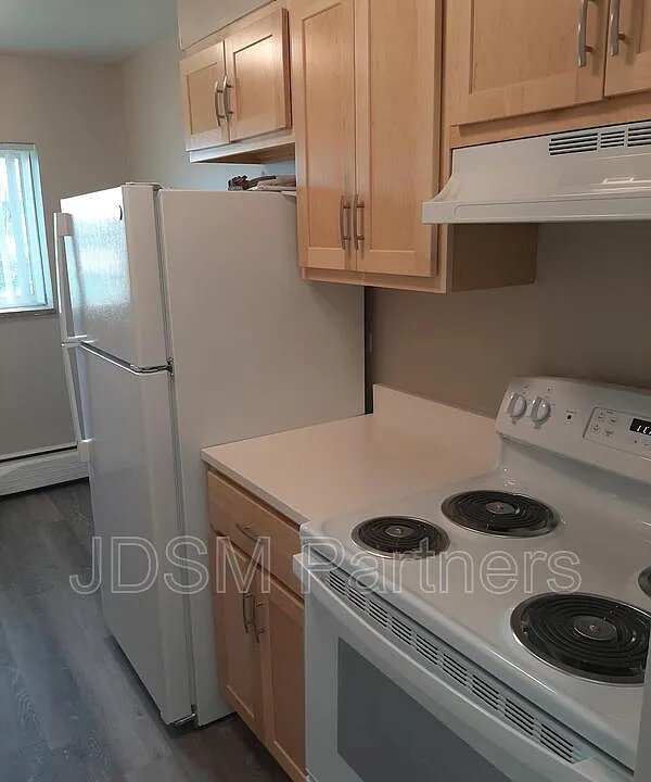 5605 W Warren Ave #11