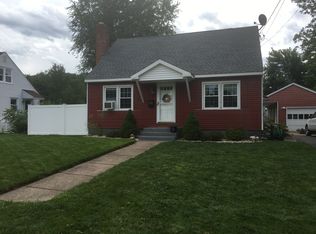 132 Harlan St, Manchester, CT 06042