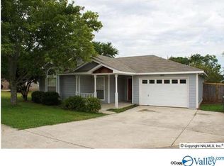 204 Shoals Point Trl NW, Madison, AL 35757
