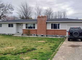 403-405 W Hazel St, Caldwell, ID 83605