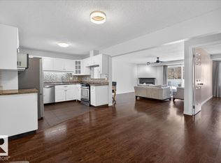 8811 106a Ave NW #101, Edmonton, AB