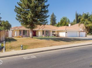 3104 Flintridge Dr, Bakersfield, CA 93306