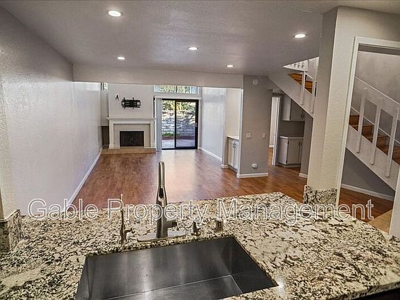 4th image of 23116 Yvette Ln