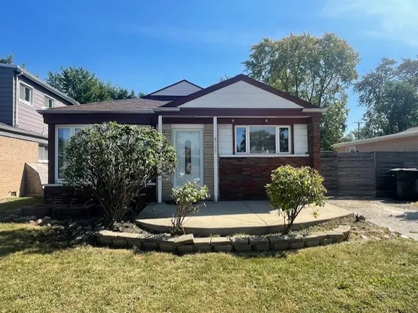 8155 S Kilpatrick Ave, Chicago, IL 60652