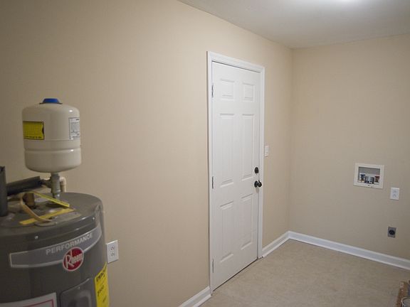 4th image of 184 H Mitchell Dr