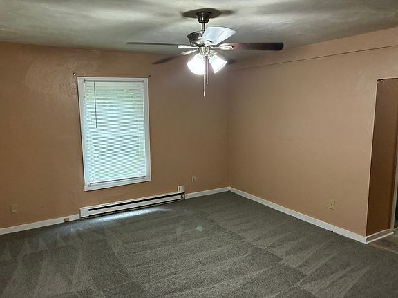 4th image of 232 North St APT 1