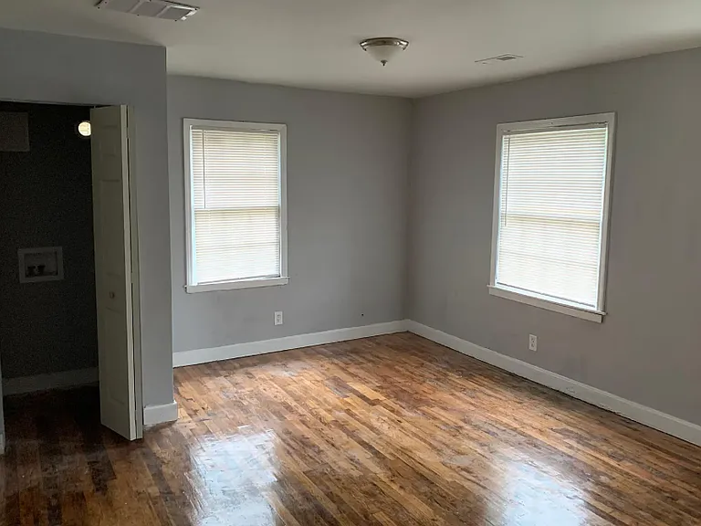 1709 Maribel Ave — Photo 5