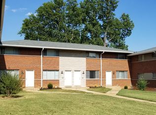 4247 Lasata Dr, Saint Louis, MO 63123