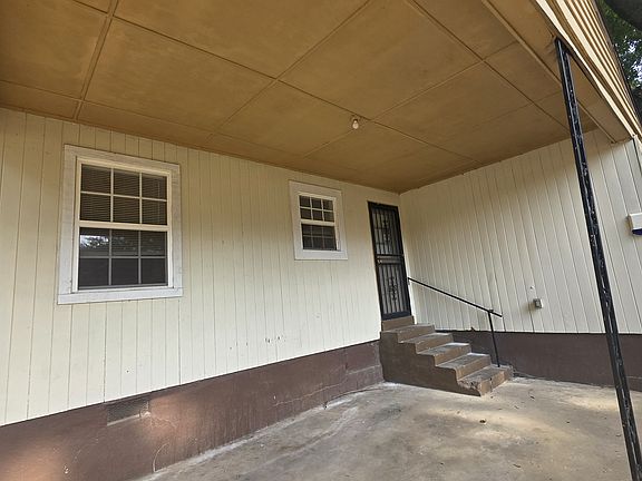 4th image of 1217 Timothy Dr