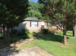 811 Drew St, Poca, WV 25011