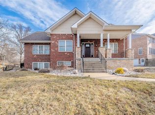 7347 Arlington Dr, Saint Louis, MO