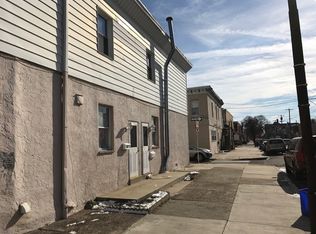 371 Daly St, Philadelphia, PA 19148