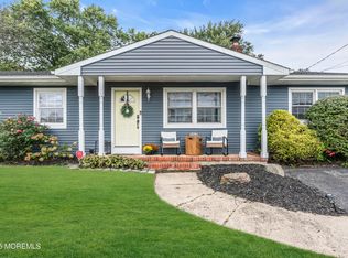 1012 E Panama Ct, Forked River, NJ 08731
