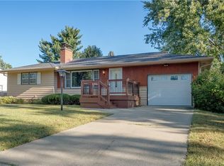 9722 E 34th St, Independence, MO 64052