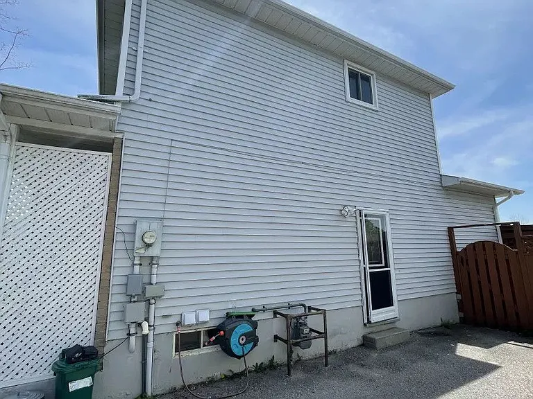 1460 O'Hara Ct — Photo 32