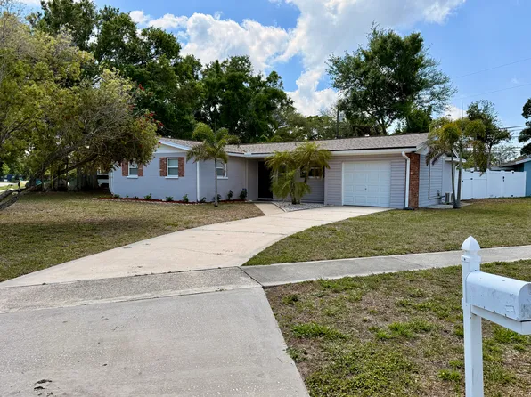 7000 Darien Way, Clearwater, FL 33764