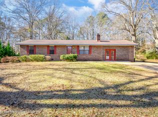 870 Forrest Rd, Alexander City, AL 35010
