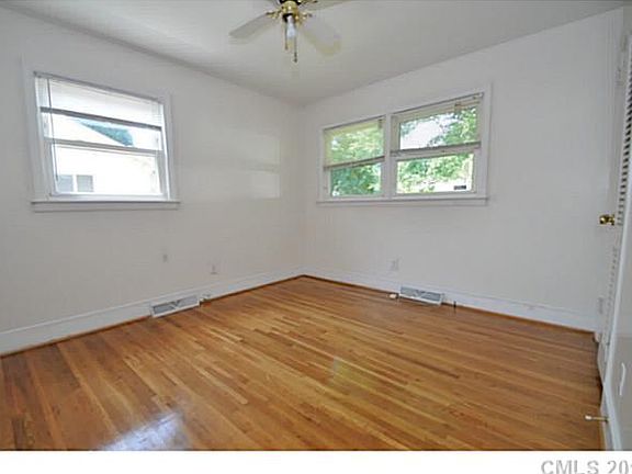 4th image of 4642 Kipling Dr